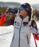 275f1133c22223813caa1f5635ba76cd74276baf_amacx_bidon_country_skiing